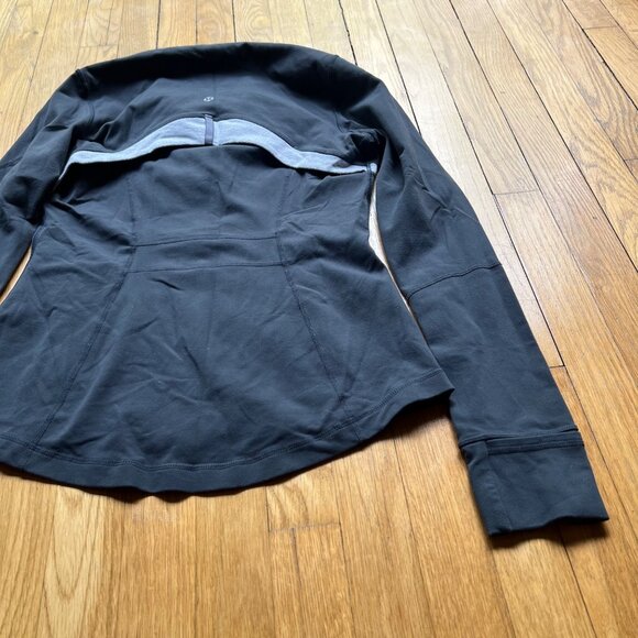 Lululemon Size 8 Black & Gray Long Sleeve Thumbholes Full Zip Luon Define Jacket - Picture 11 of 14